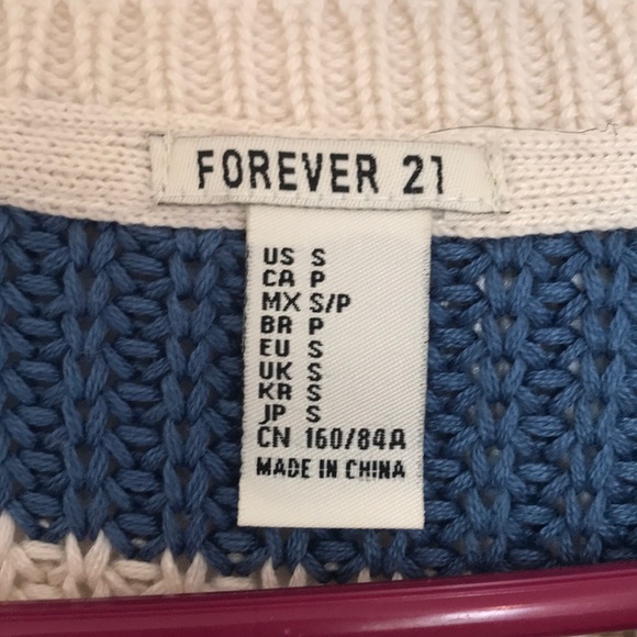 Forever 21 Sweater - Picture 2 of 2